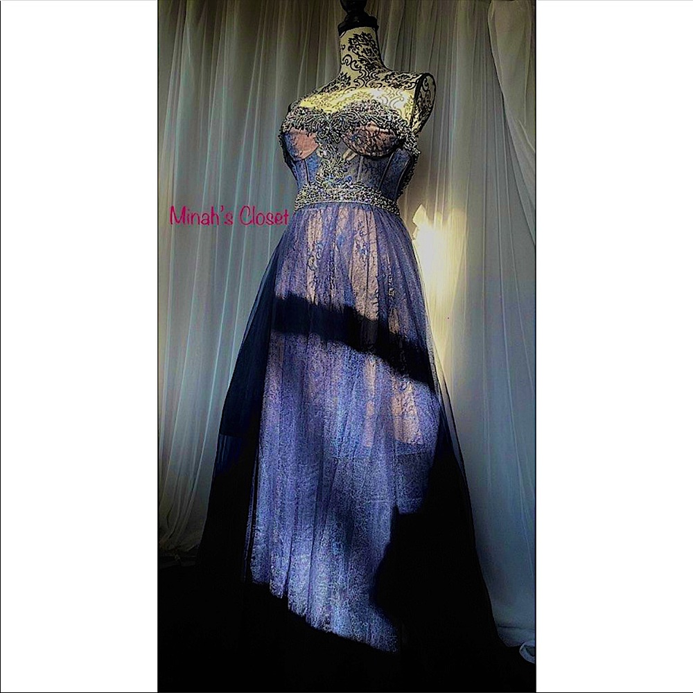 High Fashion Prom Dress 🦋